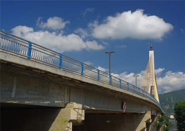 武清304不锈钢桥梁护栏：安全、耐用与美观的完美结合
